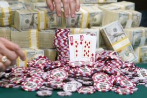 В казино на деньги с людьми покер онлайн развод