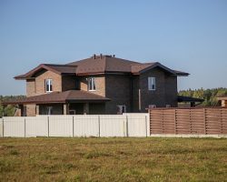 Дома в Подмосковье: указаны наиболее финансово выгодные «ценники» аренды