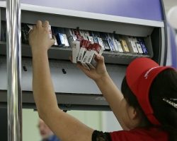 Роспотребнадзор отчитался о проверке торговли маркированными сигаретами в Москве