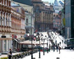 Названа доля закрытых магазинов зарубежных брендов на московских улицах