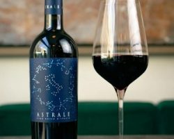 Почему вино Astrale из Италии пользуется популярностью?