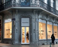Российские магазины Pandora будут ребрендированы