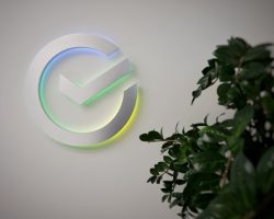 Сбер поднял ставку по депозитам до 12%